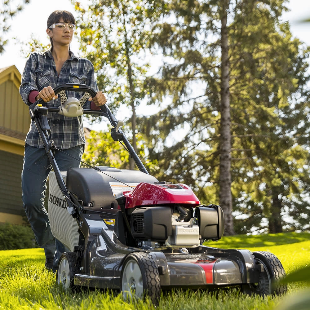 Honda HRX217VLA 21" 4-in-1 Versamow Self-Propelled Twin Blade Lawn Mower - Recon