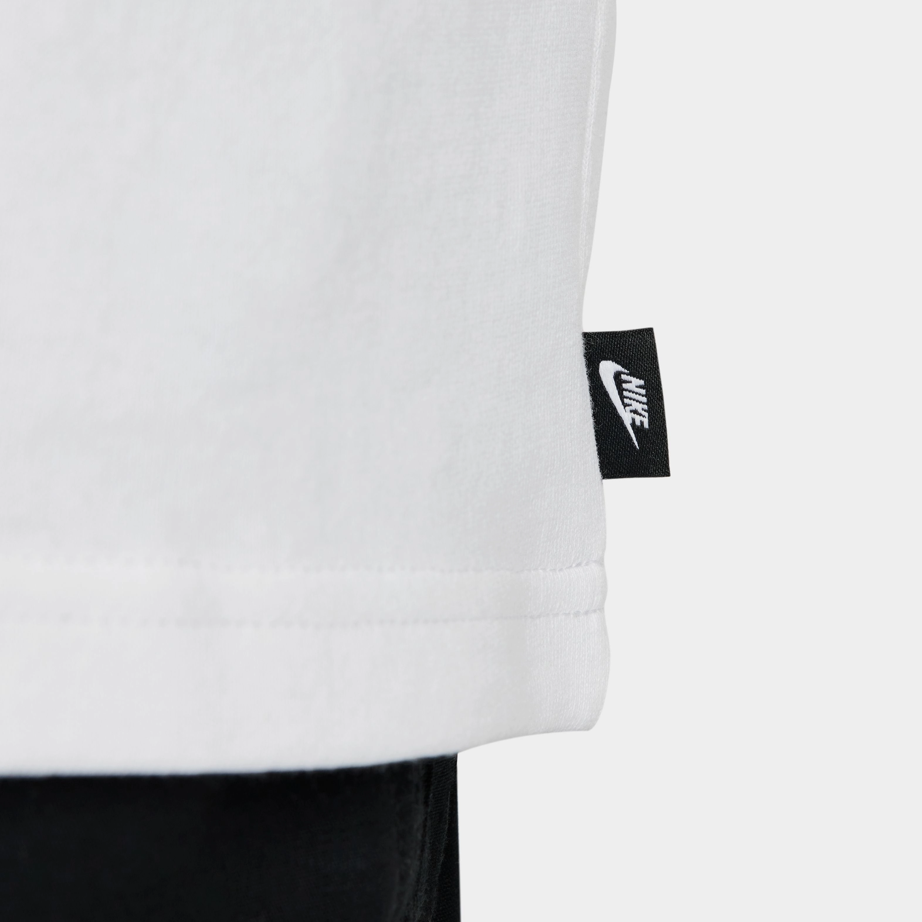 Men's Sportswear Premium Essentials T-Shirt