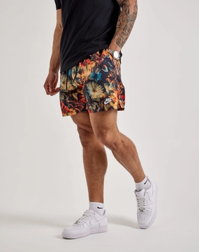 Nike Club Flow Shorts