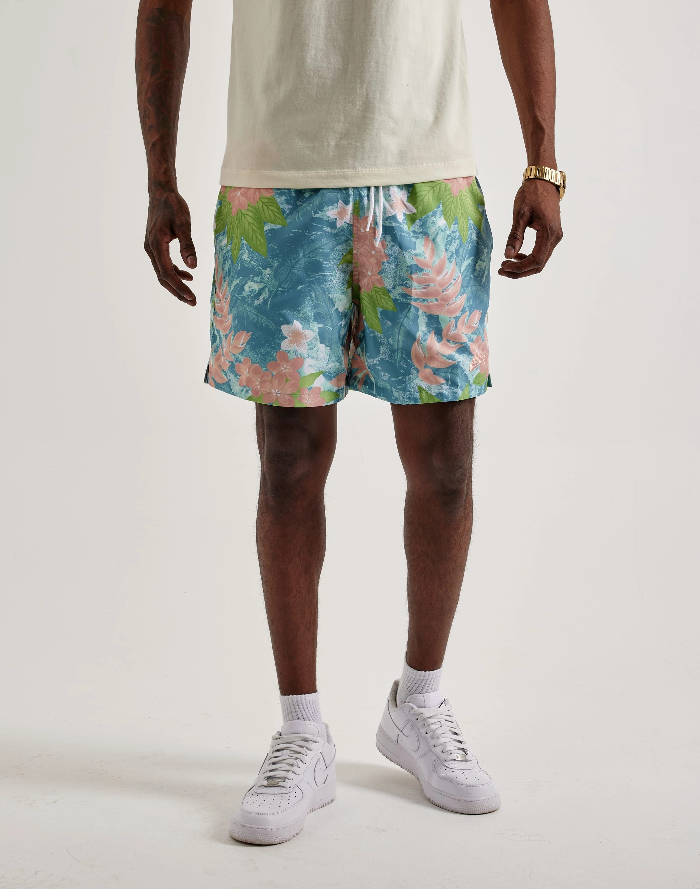 Nike Club Flow Shorts