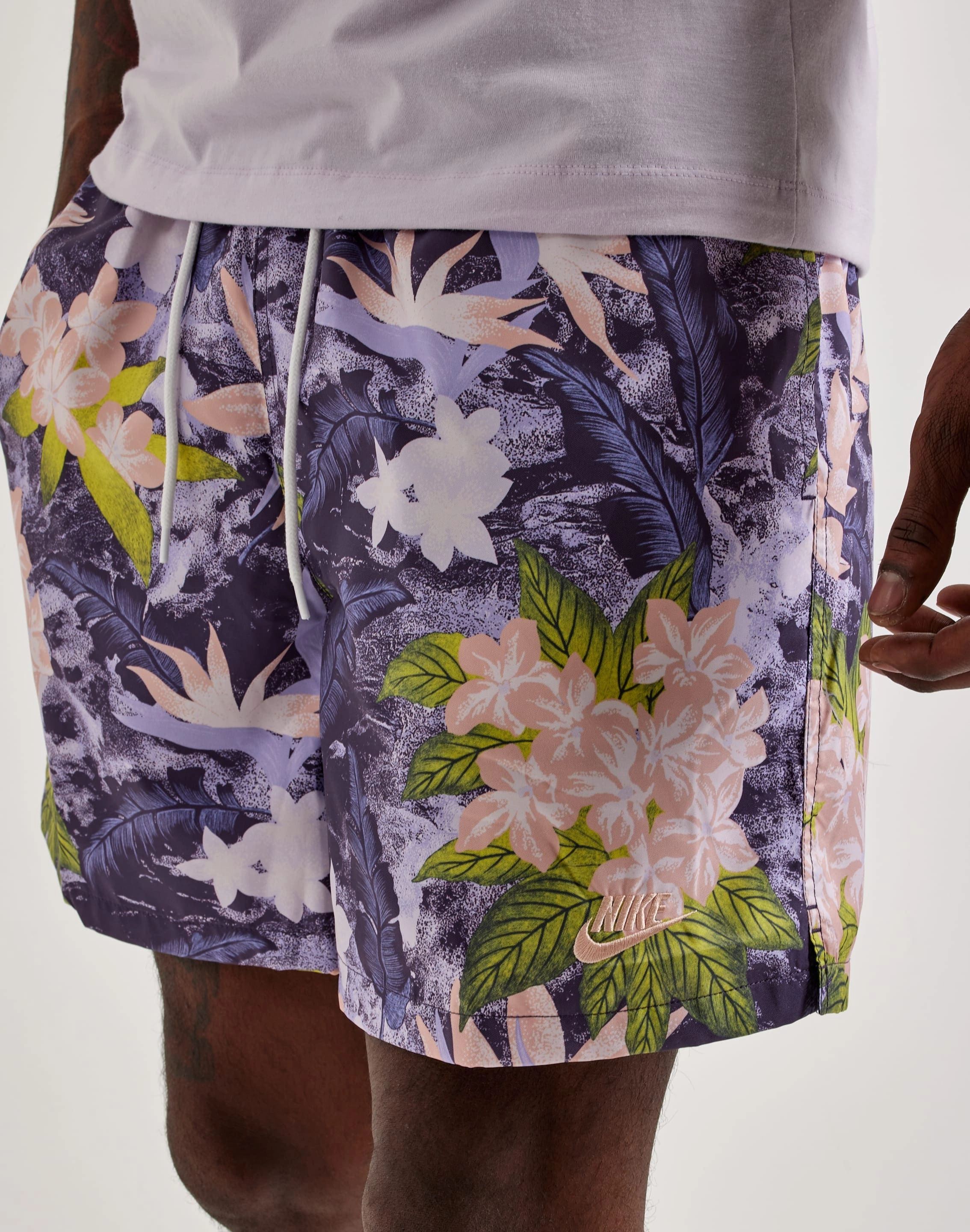 Nike Club Flow Shorts