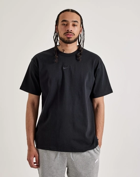 Nike Premium Essentials Tee