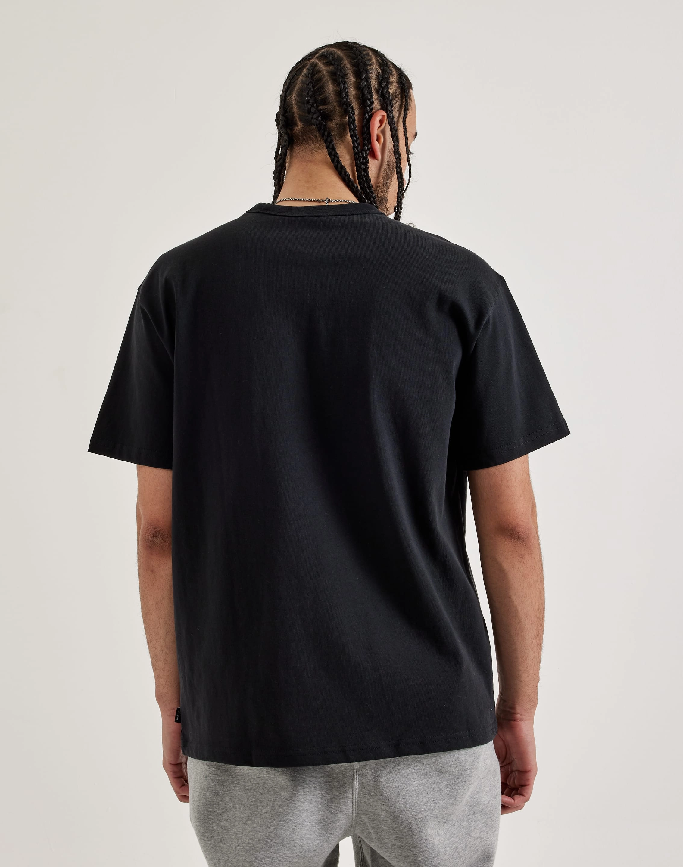 Nike Premium Essentials Tee