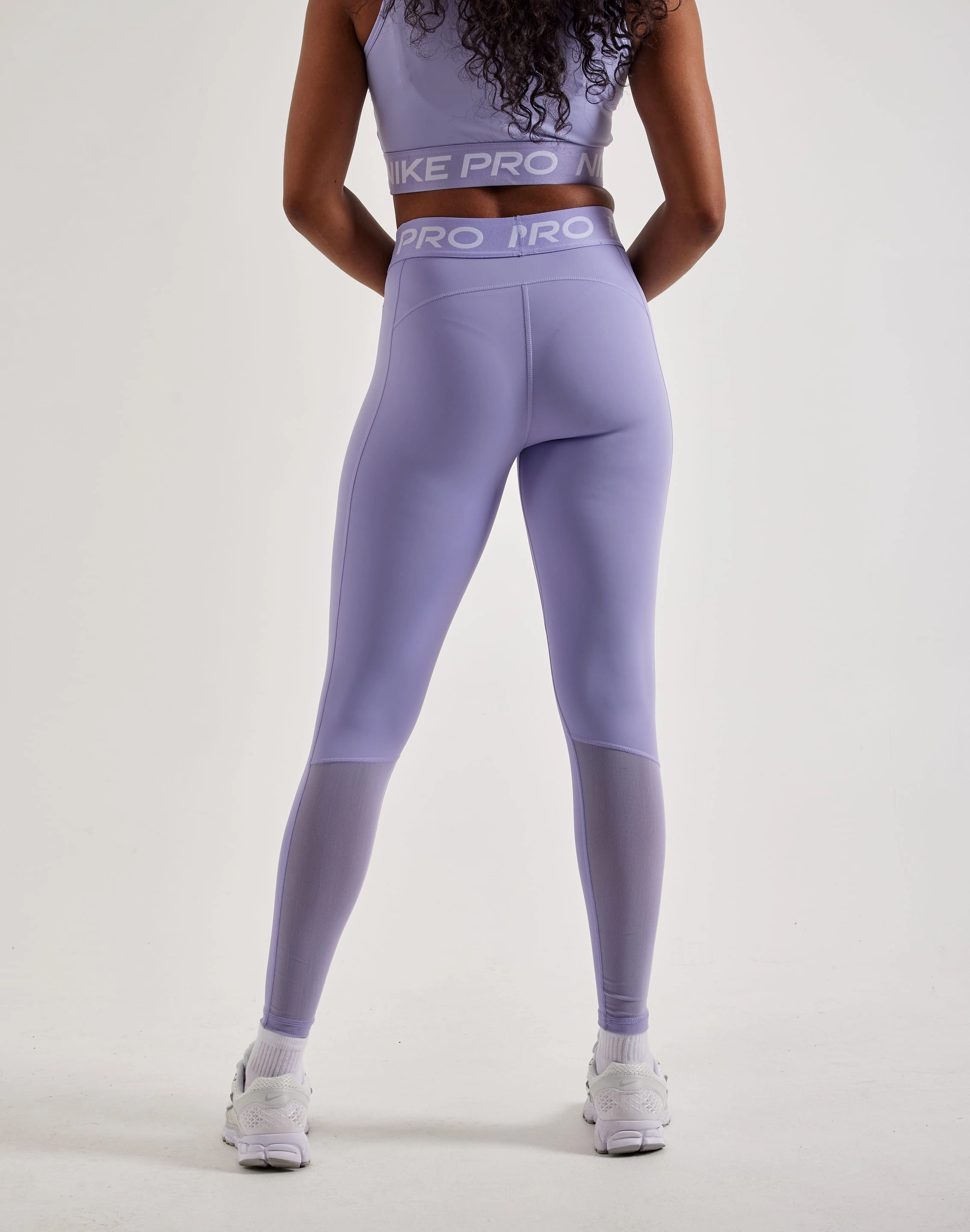 Nike Pro Mid-Rise Mesh-Paneled Leggings