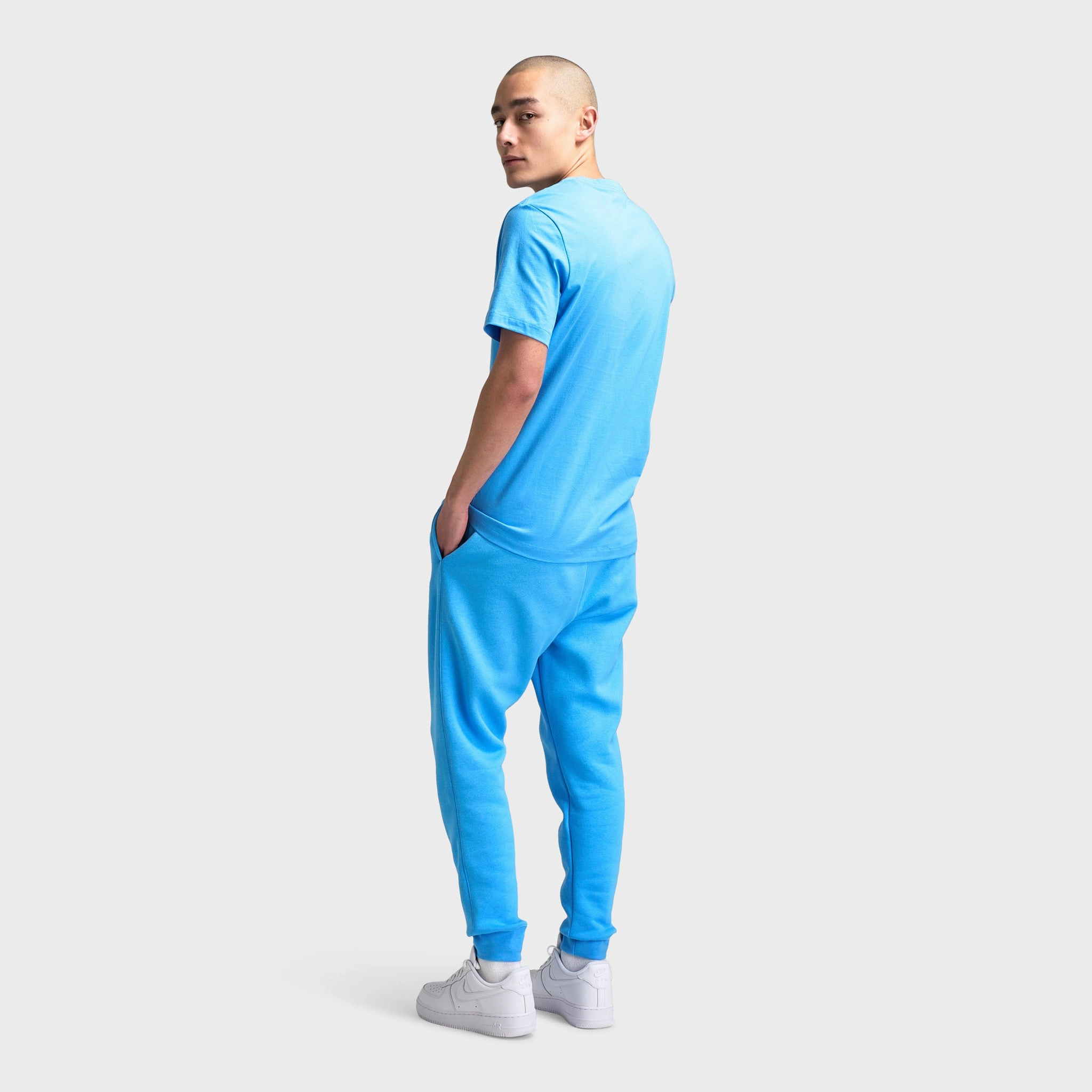 Nike Sportswear Club T-Shirt / University Blue