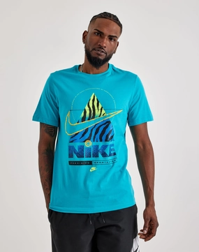 Nike Sportswear Tee