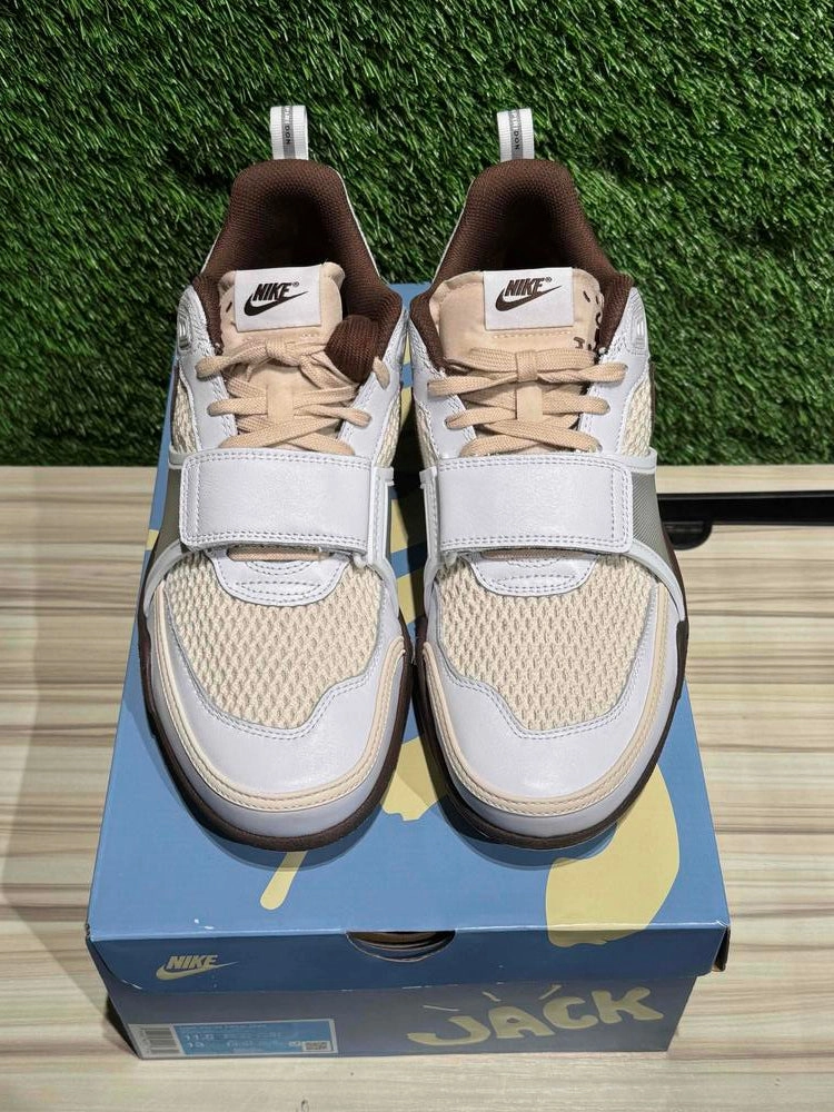 Nike Zoom Field Jaxx Travis Scott Light Chocolate Sz 11.5