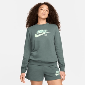 Sportswear Club Fleece French Terry Graphic Crew-Neck Sweatshirt