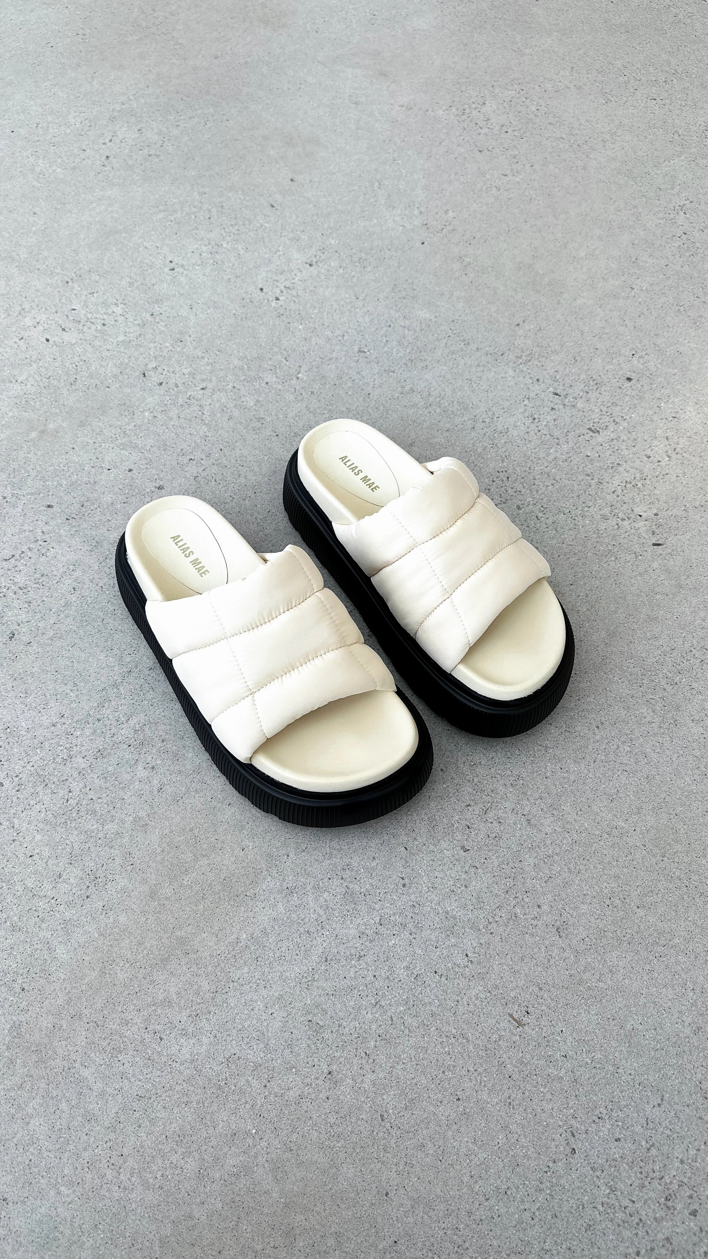 Vivian Slide - Cream